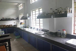 Chemistry laboratory 4